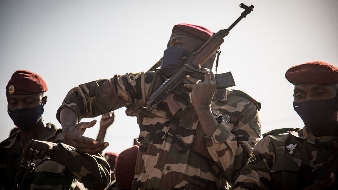 42 Tentara Mali Tewas Dalam Serangan Islamic State Di Kota Tessit